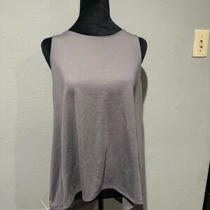 YOGALICIOUS Tank Top with Soft Fabric and Flared Hem